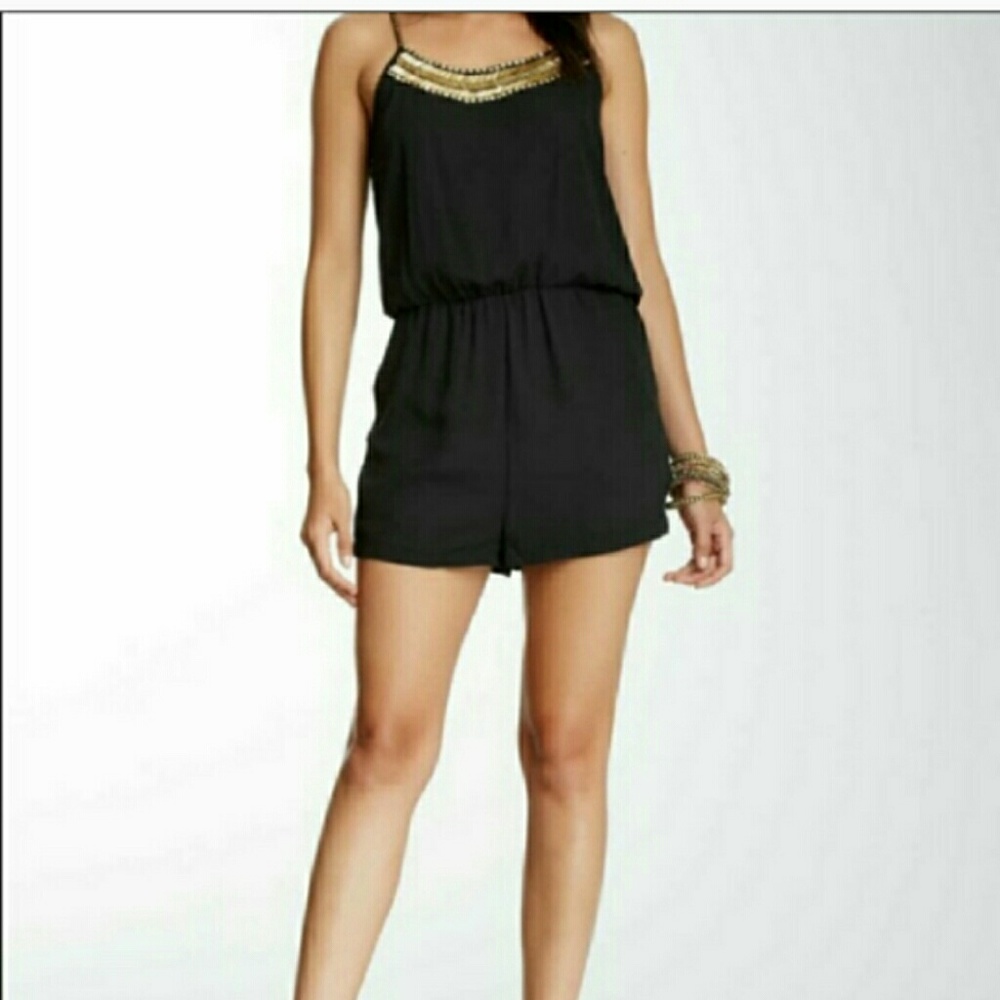 Romeo +Juliet Couture Romper